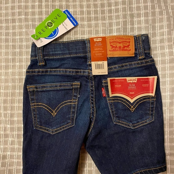 Levi’s Slim Shorts size 2T (FW) - Picture 9 of 10